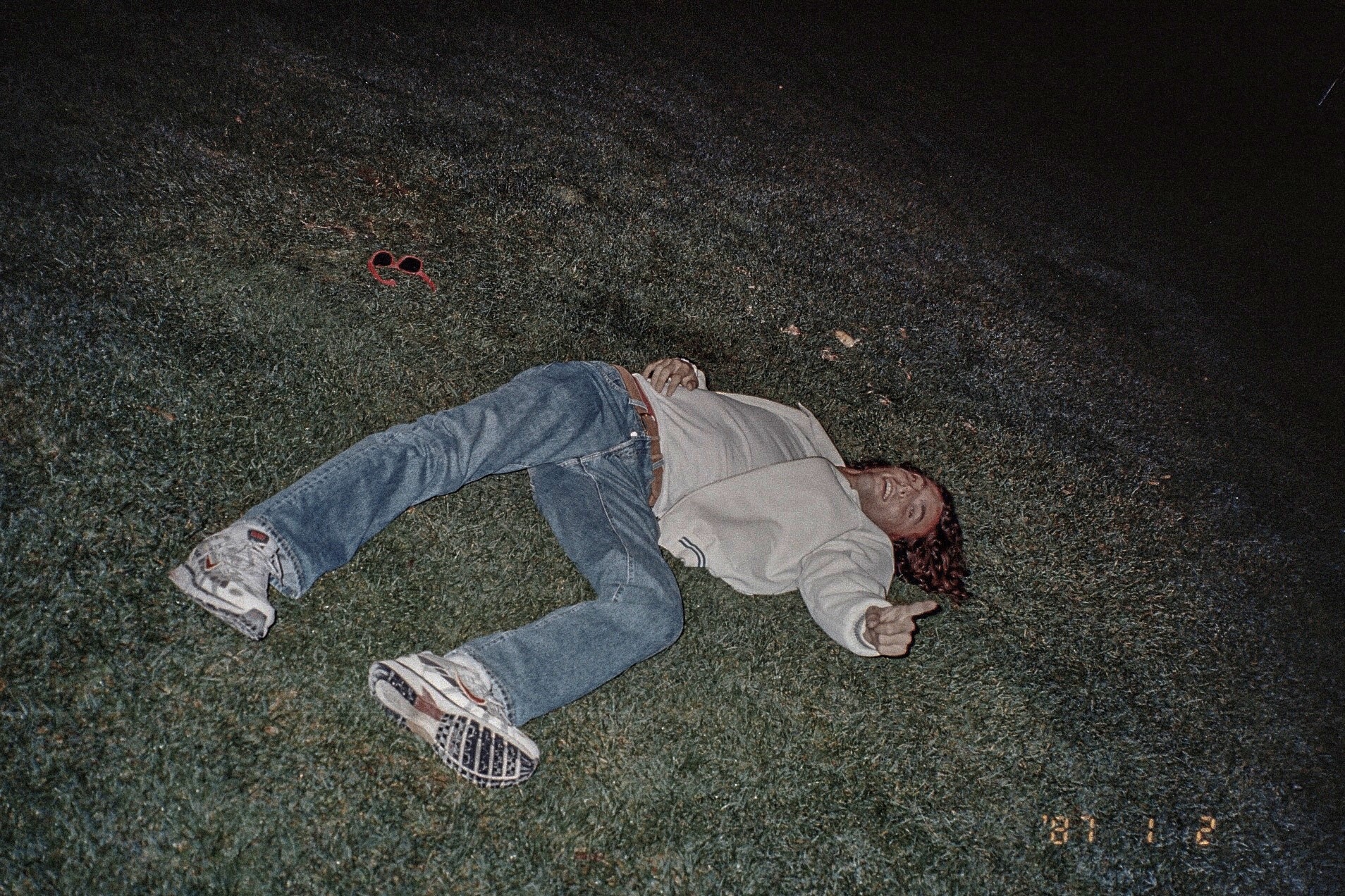 Contact background desktop