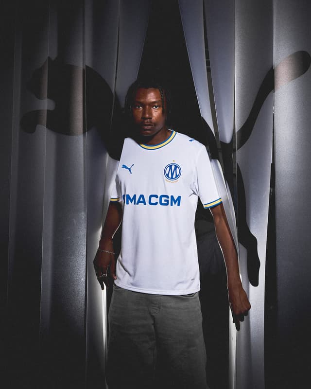OM Reveal 2818