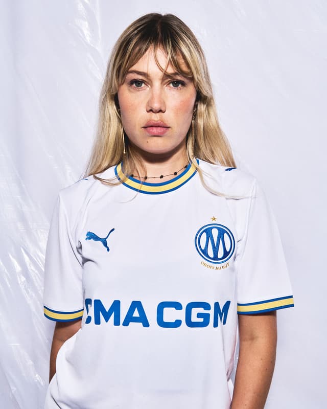 OM Reveal 2929